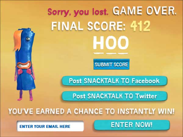 Game over screen offers the user the ability to post their achievements on facebook or twitter.